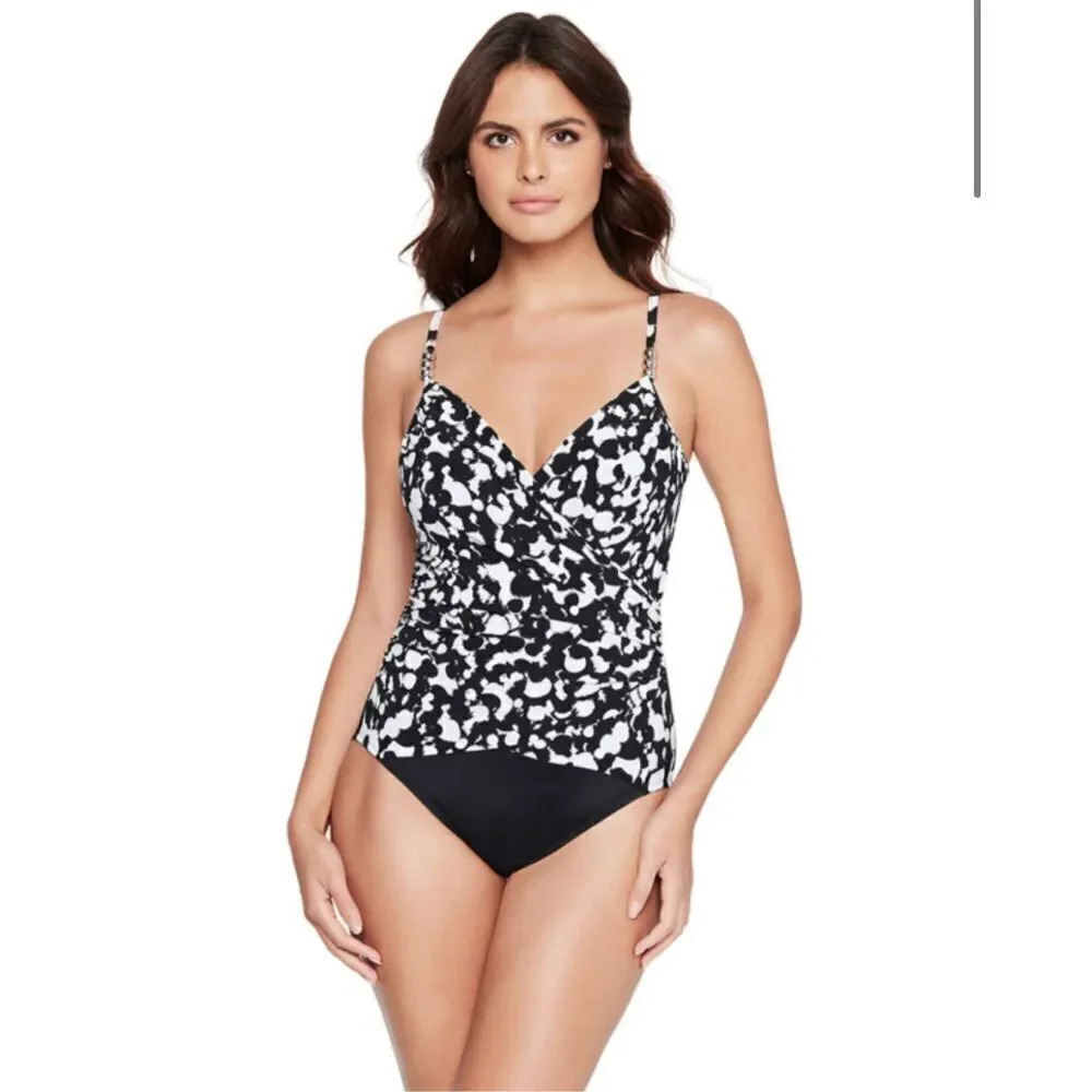Magicsuit Hot Spot Louise size 8 new with tags swimsuit one piece beachwear